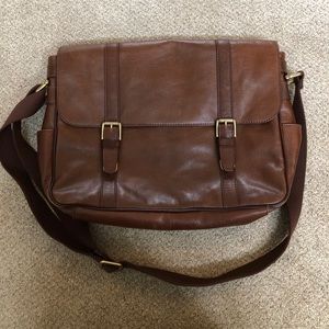 Fossil Estate EW Messenger Bag